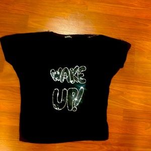 Woman top. Black color.